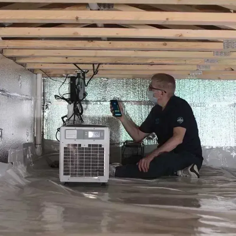 Crawl Space Water Removal Service in Hurley, WI